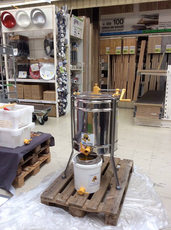 extraction miel en magasin