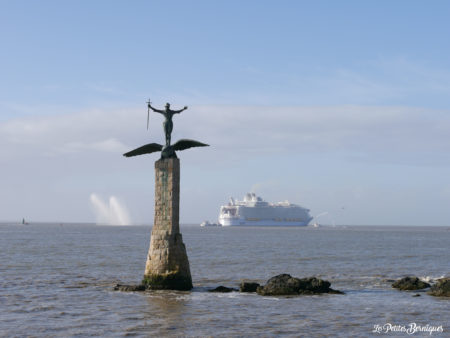 Depart de Symphony of the Seas