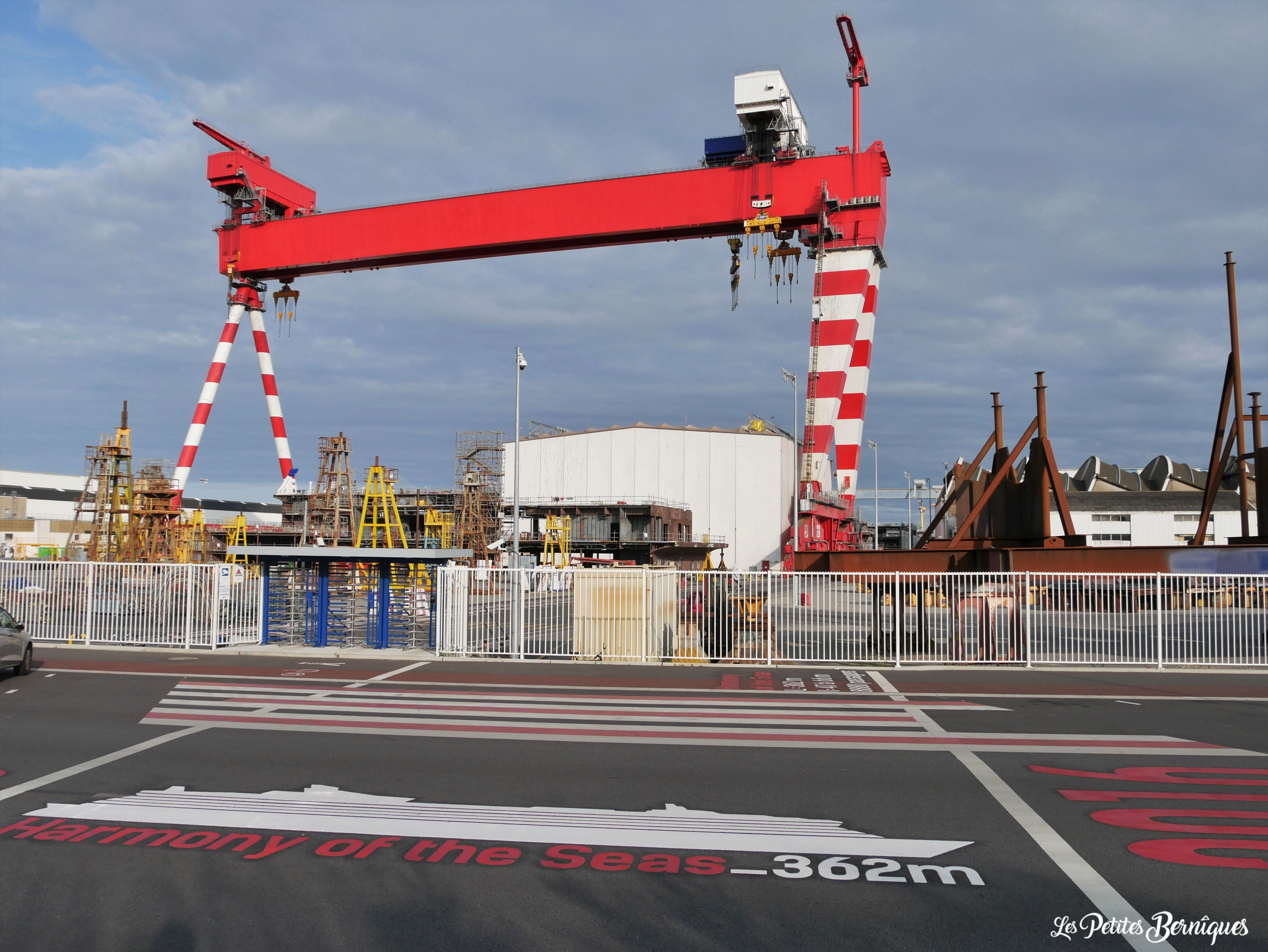 Portique chantiers navals Saint-Nazaire